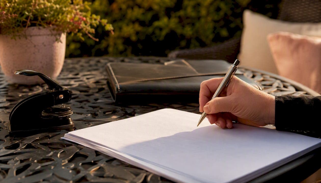 What Is an Affidavit Court Document: A Plain-Language Guide